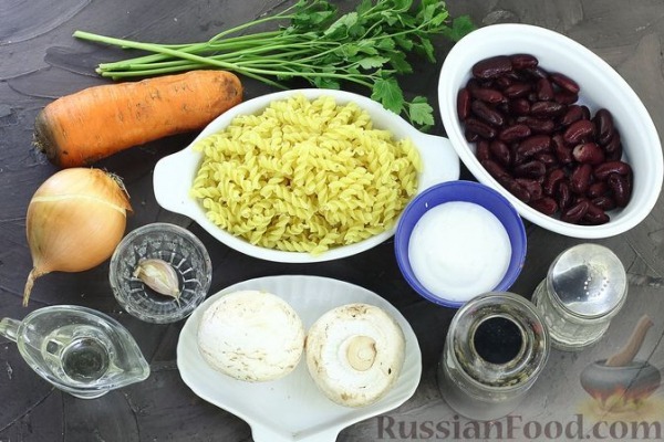 Макароны с грибами и фасолью (на сковороде) Макароны с грибами и фасолью (на сковороде)