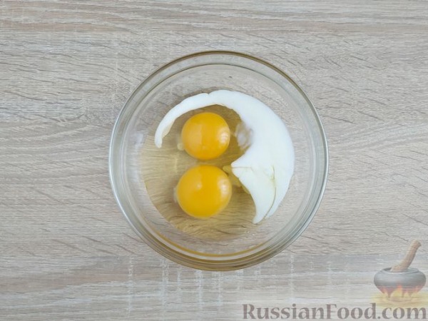 Сладкий омлет с творогом и курагой Сладкий омлет с творогом и курагой