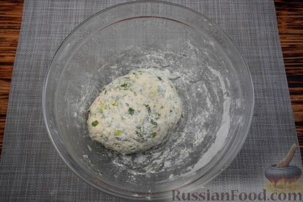 Дрожжевые лепёшки на йогурте, с кинзой, укропом и зелёным луком Дрожжевые лепёшки на йогурте, с кинзой, укропом и зелёным луком