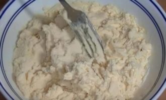 Пышные сырники из творога на сковороде классические Пышные сырники из творога на сковороде классические