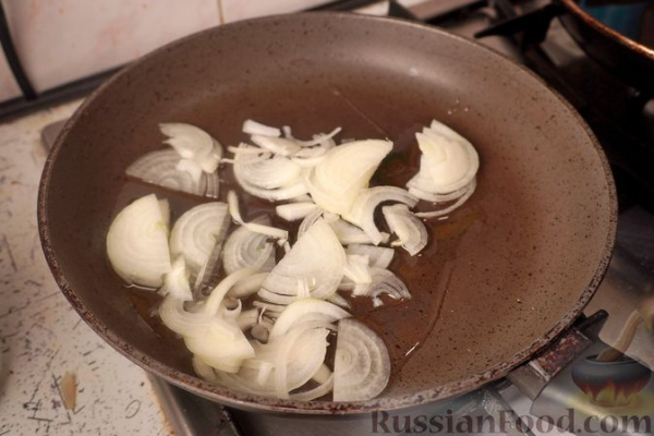 Жареная рыба с соусом "Саворо" Жареная рыба с соусом "Саворо"