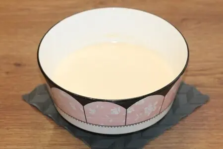 Пирожки печёные с яблоками и корицей Пирожки печёные с яблоками и корицей