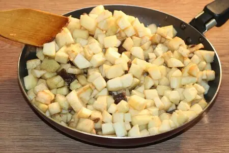 Пирожки печёные с яблоками и корицей Пирожки печёные с яблоками и корицей
