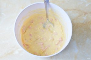 Оладьи с сыром и колбасой Оладьи с сыром и колбасой