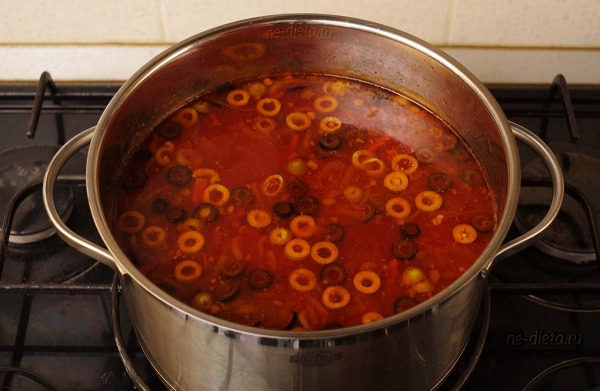 Солянка мясная сборная Солянка мясная сборная