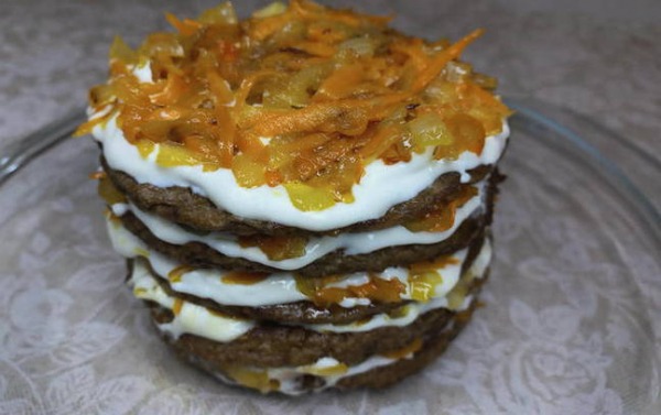 Печеночный торт из куриной печени Печеночный торт из куриной печени