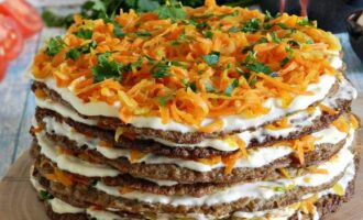 Печеночный торт из куриной печени Печеночный торт из куриной печени