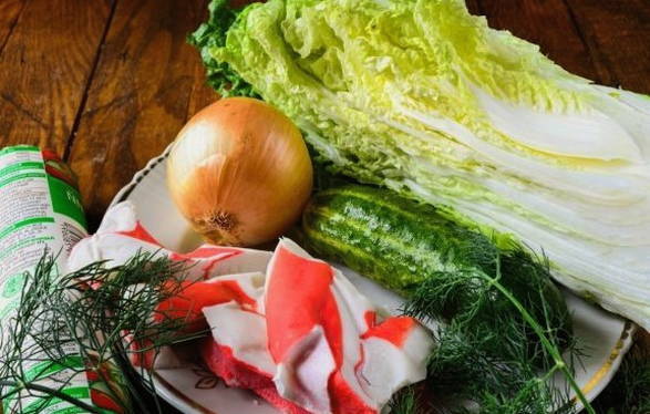 Крабовый салат классический Крабовый салат классический