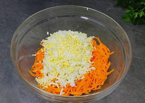 Крабовый салат классический Крабовый салат классический