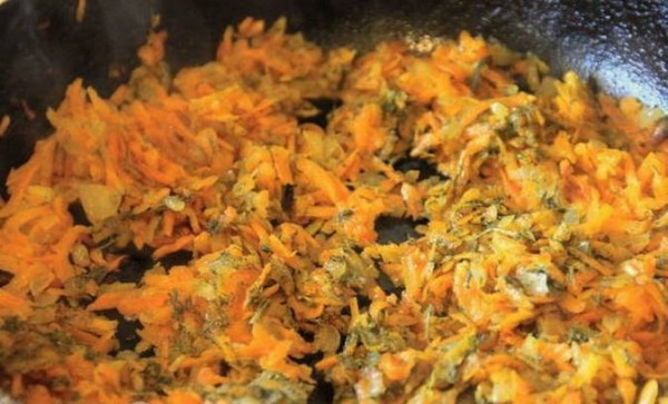 Печеночный торт из куриной печени Печеночный торт из куриной печени