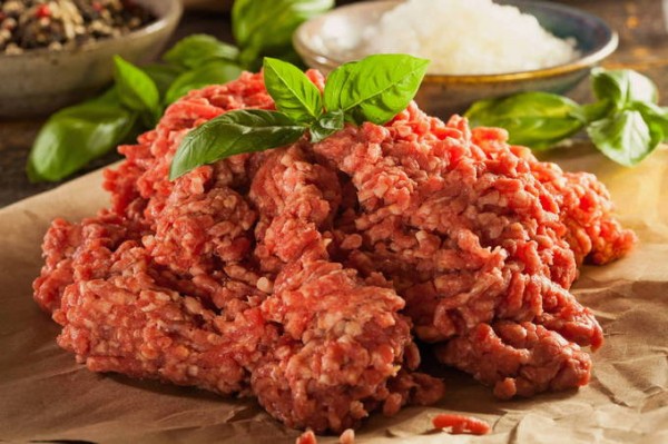 Фаршированные перцы с фаршем и рисом в кастрюле Фаршированные перцы с фаршем и рисом в кастрюле