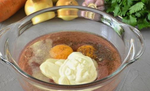 Печеночный торт из свиной печени классический Печеночный торт из свиной печени классический