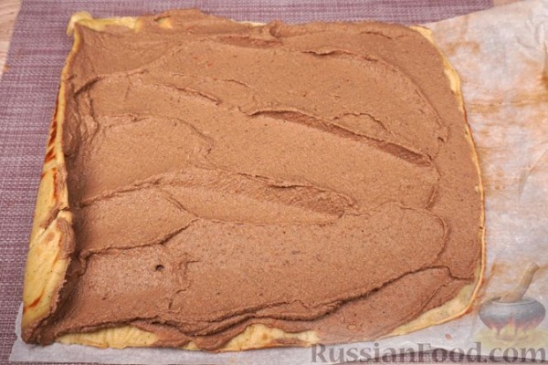 Рулет из блинного теста, с паштетом (в духовке) Рулет из блинного теста, с паштетом (в духовке)