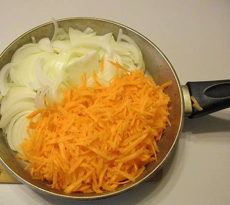 Печеночный торт из куриной печени Печеночный торт из куриной печени
