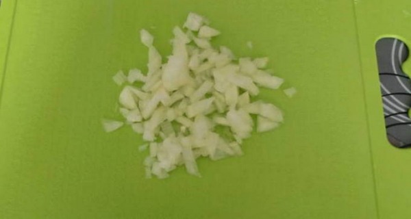 Салат Мимоза с сыром и консервами классический Салат Мимоза с сыром и консервами классический