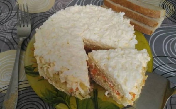 Салат Мимоза с сыром и консервами классический Салат Мимоза с сыром и консервами классический
