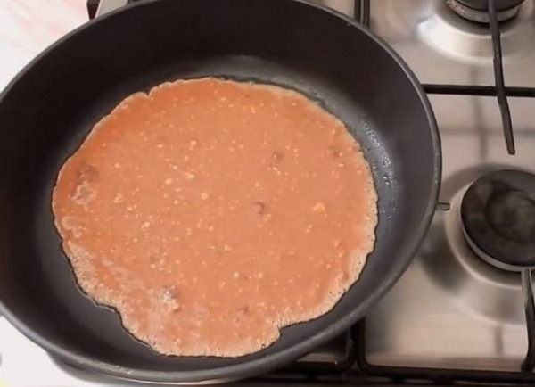 Печеночный торт из куриной печени Печеночный торт из куриной печени
