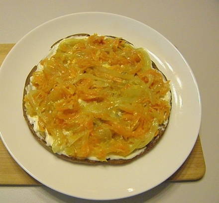 Печеночный торт из куриной печени Печеночный торт из куриной печени
