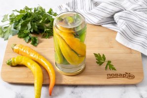 Маринованный стручковый перец Маринованный стручковый перец