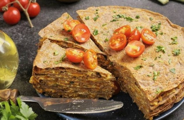Печеночный торт из куриной печени Печеночный торт из куриной печени