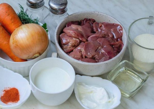 Печеночный торт из куриной печени Печеночный торт из куриной печени