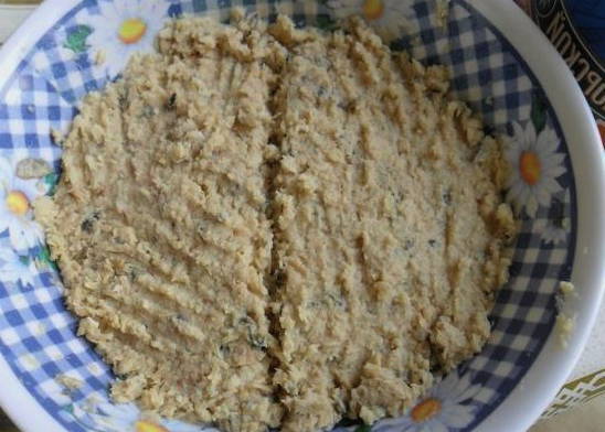 Салат Мимоза с сыром и консервами классический Салат Мимоза с сыром и консервами классический