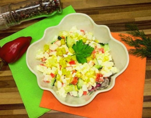 Крабовый салат классический Крабовый салат классический