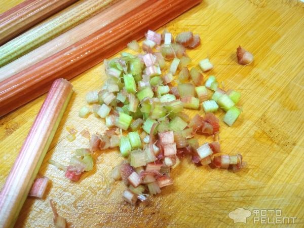 Рецепт: Суп куриный с овощами и зеленью - с ревенем и шпинатом Рецепт: Суп куриный с овощами и зеленью - с ревенем и шпинатом