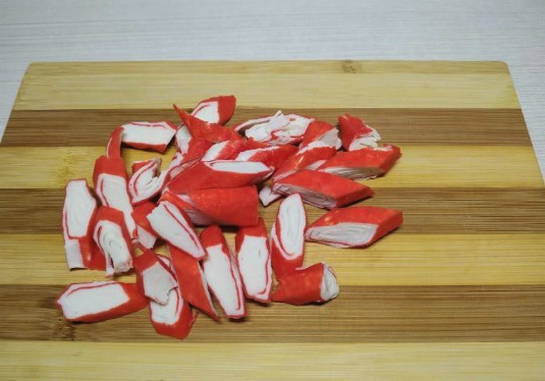 Крабовый салат классический Крабовый салат классический