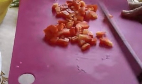 Салат из огурцов с луком и растительным маслом на зиму Салат из огурцов с луком и растительным маслом на зиму