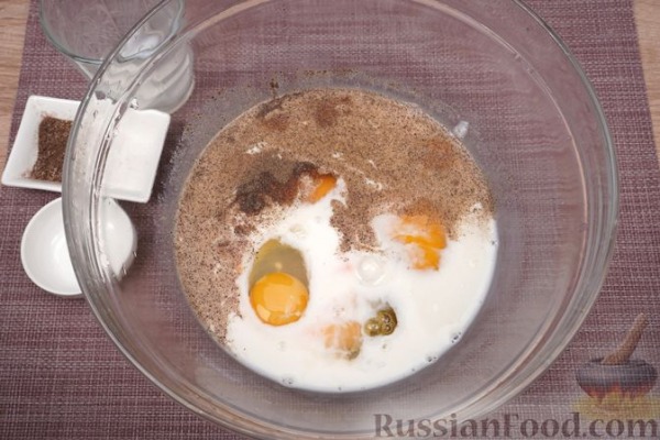 Рулет из блинного теста, с паштетом (в духовке) Рулет из блинного теста, с паштетом (в духовке)