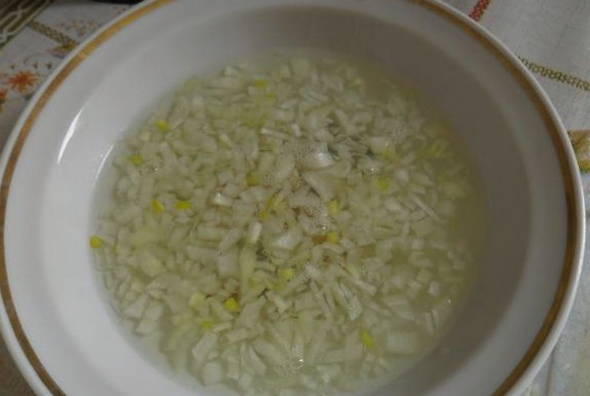 Салат Мимоза с сыром и консервами классический Салат Мимоза с сыром и консервами классический
