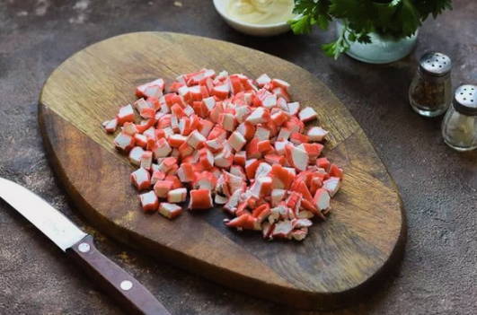 Крабовый салат классический Крабовый салат классический