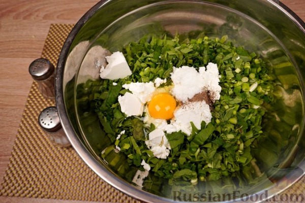 Самса с сыром и зеленью Самса с сыром и зеленью