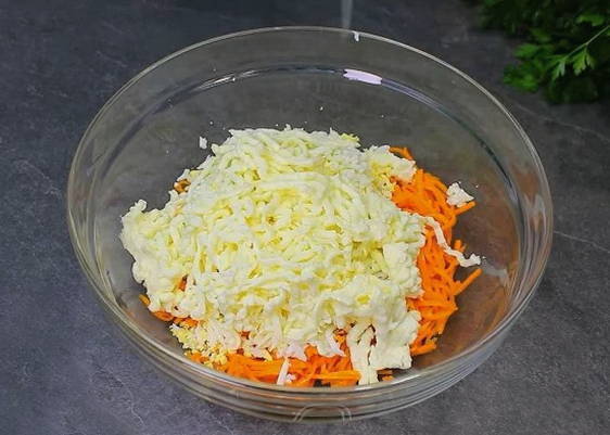 Крабовый салат классический Крабовый салат классический