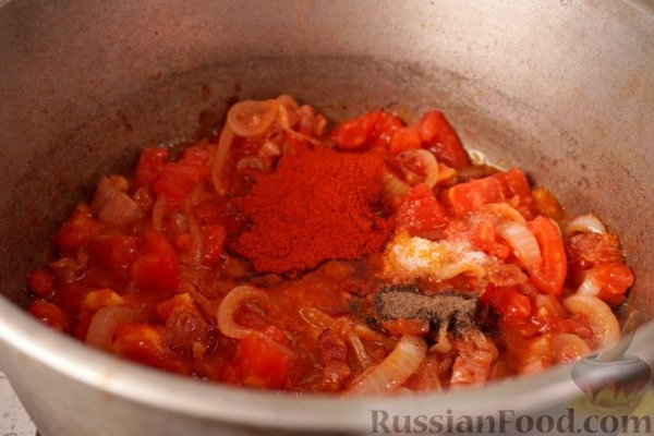Лечо с колбасками и клёцками Лечо с колбасками и клёцками