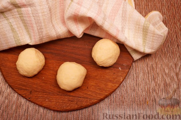 Масляные симиты в кунжуте Масляные симиты в кунжуте