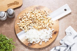 Шампиньоны с начинкой Шампиньоны с начинкой