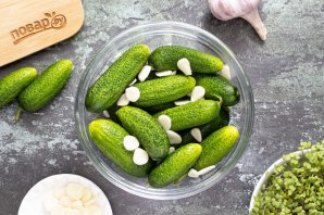 Быстрые маринованные огурцы Быстрые маринованные огурцы