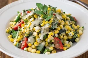 Салат из кукурузы