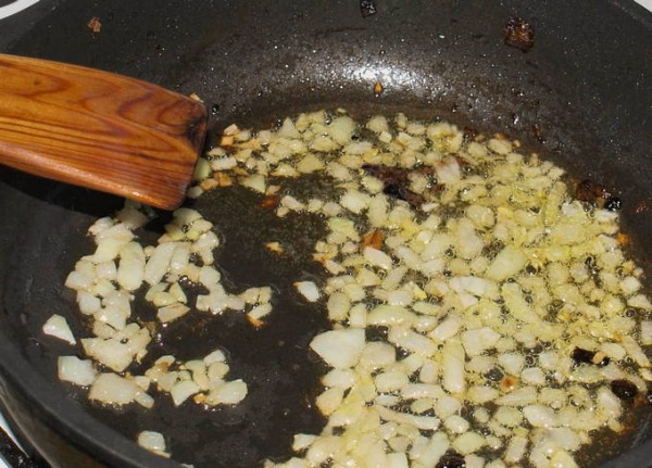 Щи из свежей капусты классические Щи из свежей капусты классические