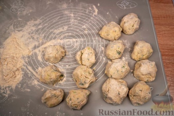 Пататокефтедес (картофельные котлеты с фетой) Пататокефтедес (картофельные котлеты с фетой)
