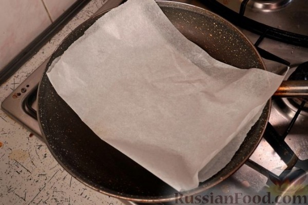 Гирос с красной рыбой и соусом песто Гирос с красной рыбой и соусом песто