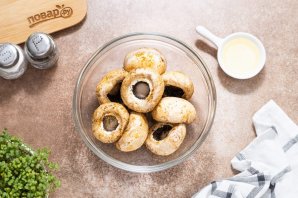 Шампиньоны с начинкой Шампиньоны с начинкой