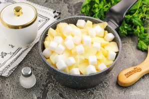 Пюре из яблок Пюре из яблок
