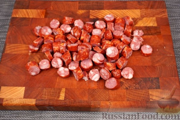 Лечо с колбасками и клёцками Лечо с колбасками и клёцками