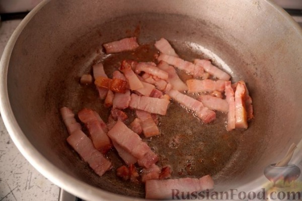 Лечо с колбасками и клёцками Лечо с колбасками и клёцками