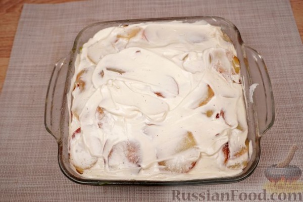 Молодой картофель, запечённый с кабачками и помидорами Молодой картофель, запечённый с кабачками и помидорами