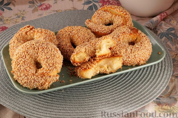 Масляные симиты в кунжуте Масляные симиты в кунжуте