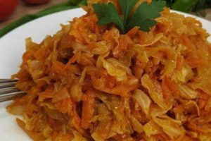 Тушеная капуста на сковороде классическая